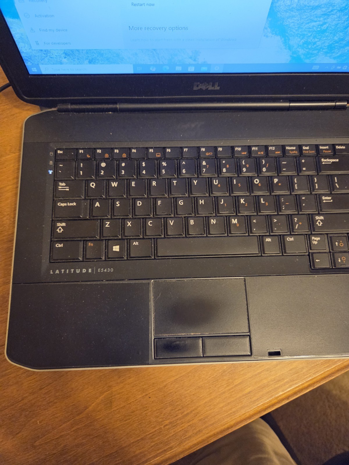 Dell Latitude E5430 14″ i5 2.60GHz 4GB RAM 500GB HDD Win10 Webcam +Chgr