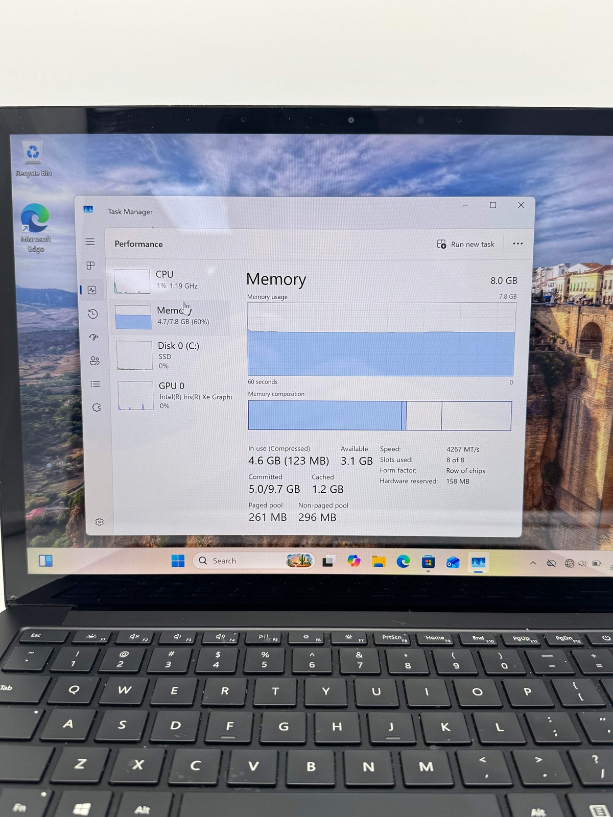 Microsoft Surface Laptop 4 1951 13.5″ i5-1145G7 8GB 512GB Cracked Screen For Par