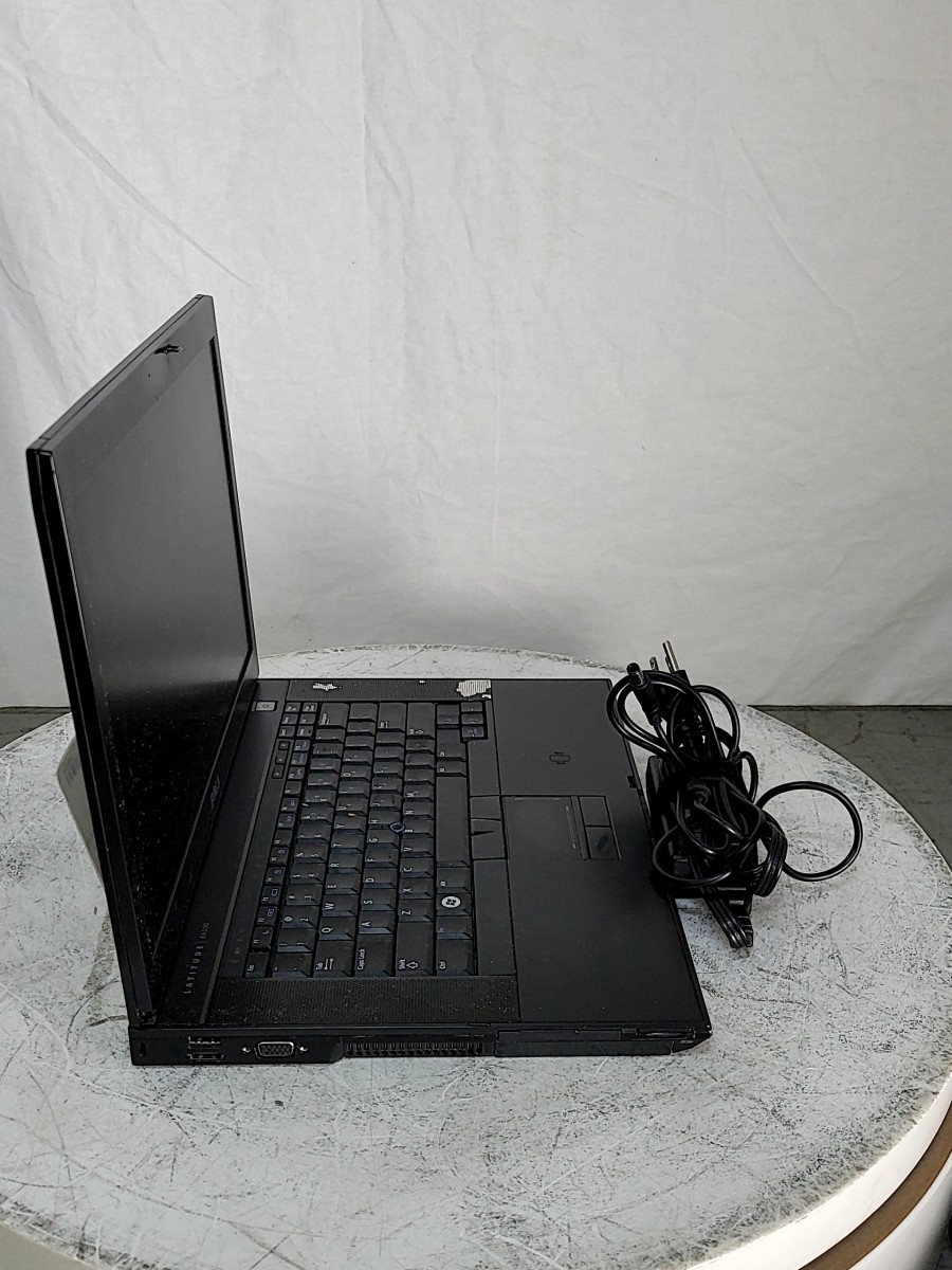 DELL LATITUDE E6500 15.4″ Laptop CORE2 DUO P8400 2GB 160GB SEE NOTES