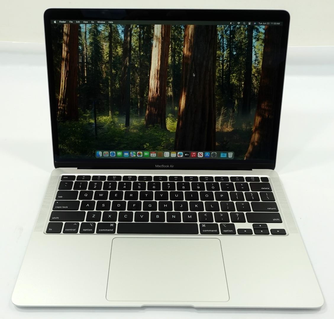 Apple MacBook Air 2020 A2179 13.3″ Core i5-1030NG7 1.1GHz 8GB 256GB Laptop