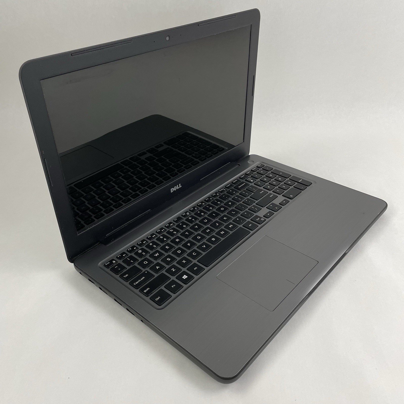 Dell Inspiron 5567 15.6″ i5-7200U 2.50 GHz 8 GB RAM No SSD/OS/AC