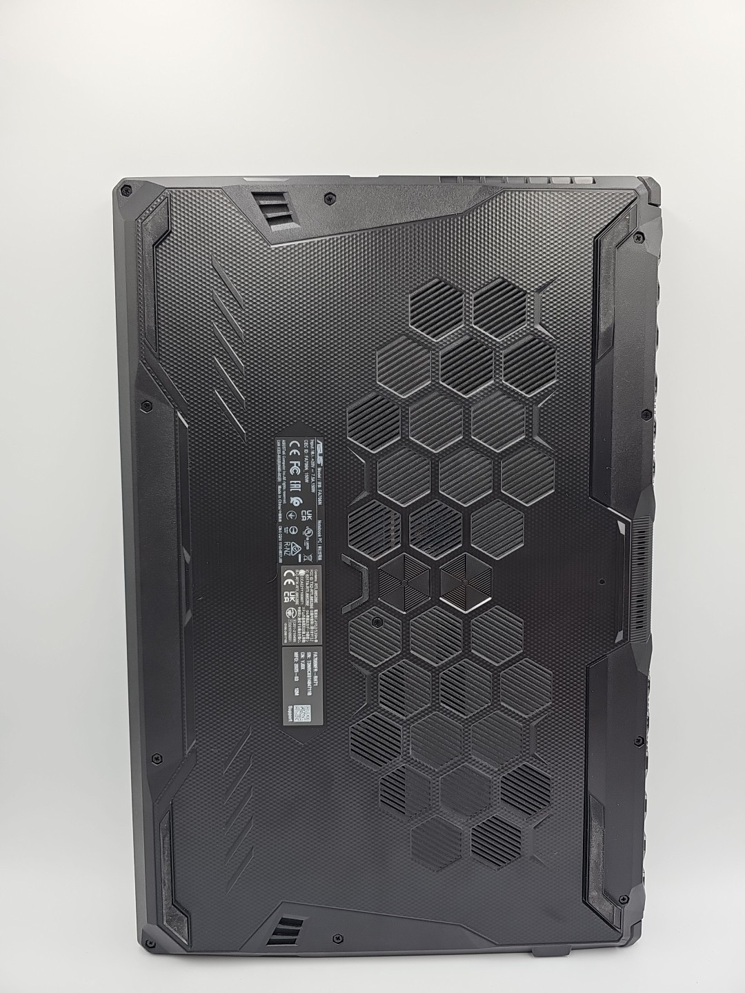 ASUS TUF Gaming A17 (FA706NFR) Ryzen 7 7435HS 8GB 512GB SSD GeForce RTX 2050