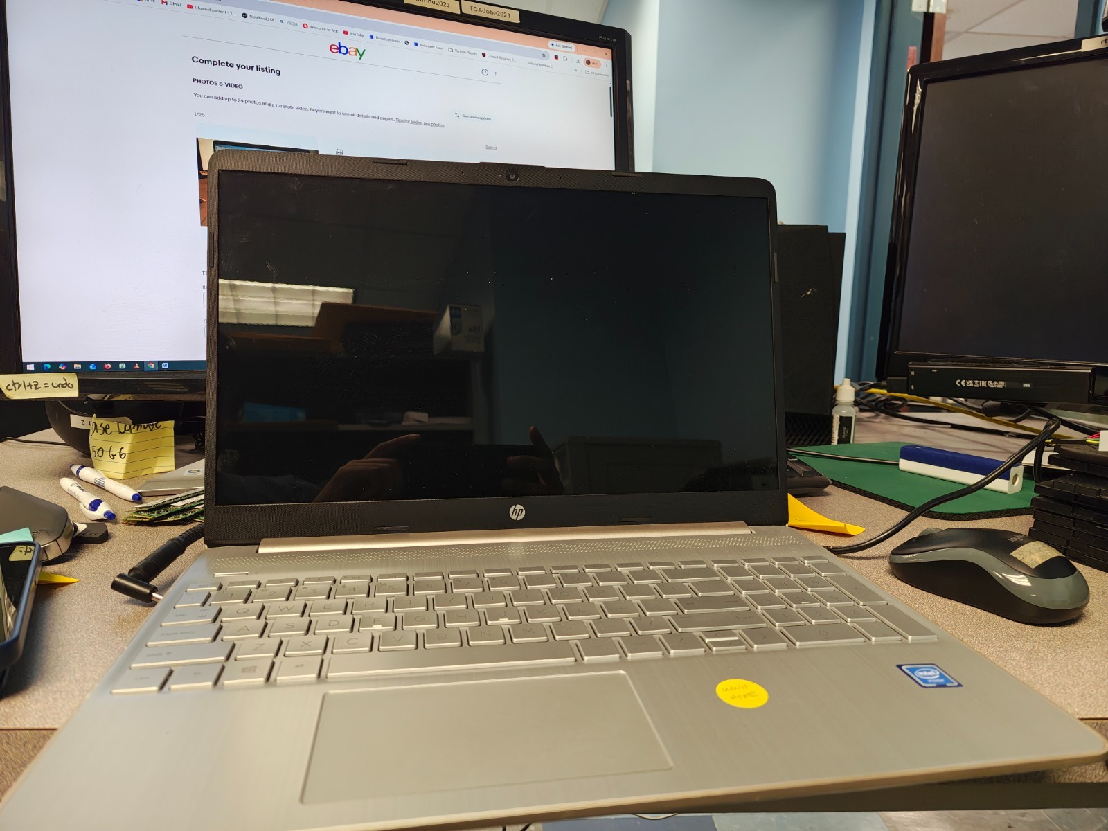 HP Laptop 15-dy0014ds 15.6″ (256GB SSD, Intel Celeron N4020, 1.1GHz, 8GB RAM)