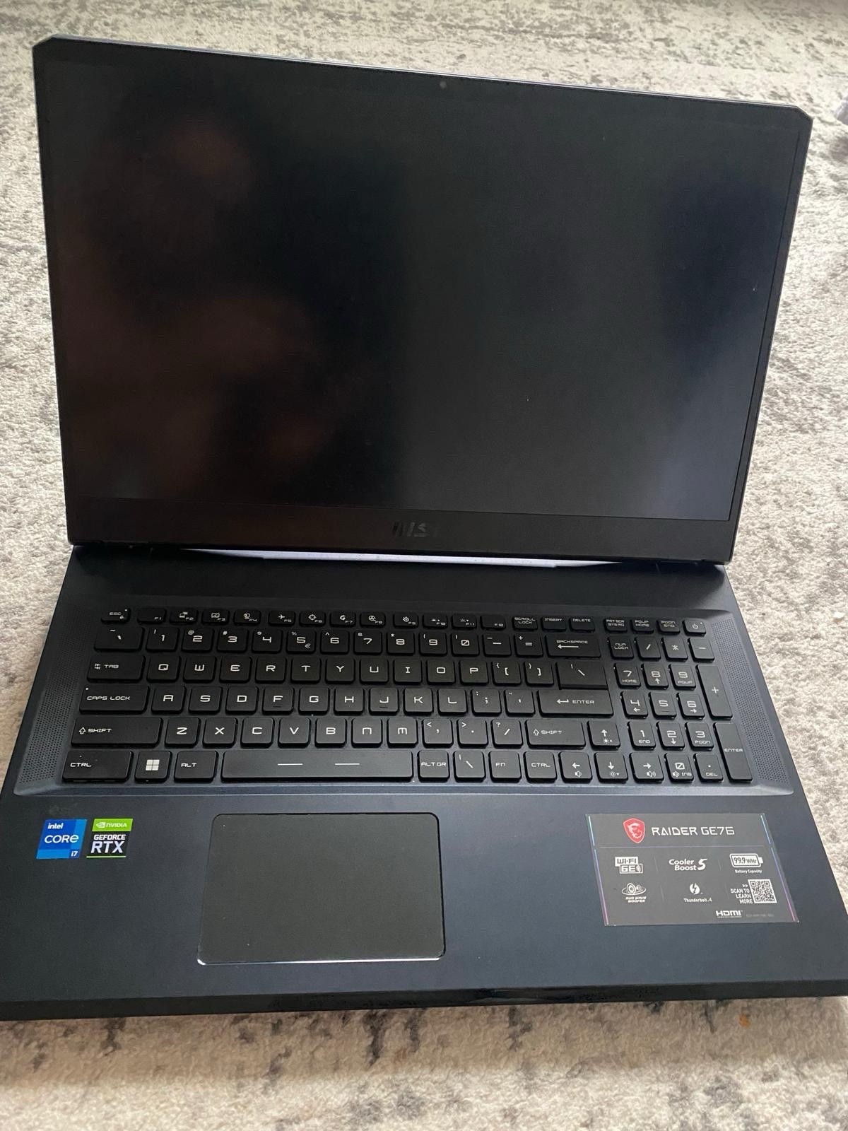 Gaming Laptop – MSI Raider GE76