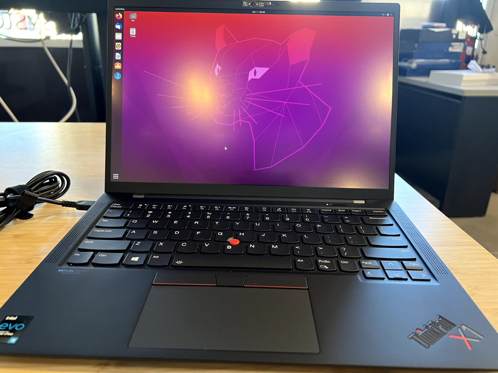 Lenovo ThinkPad X1 Carbon 9th Gen (1 TB SSD, Intel Core i5 11th Gen., 16GB RAM)