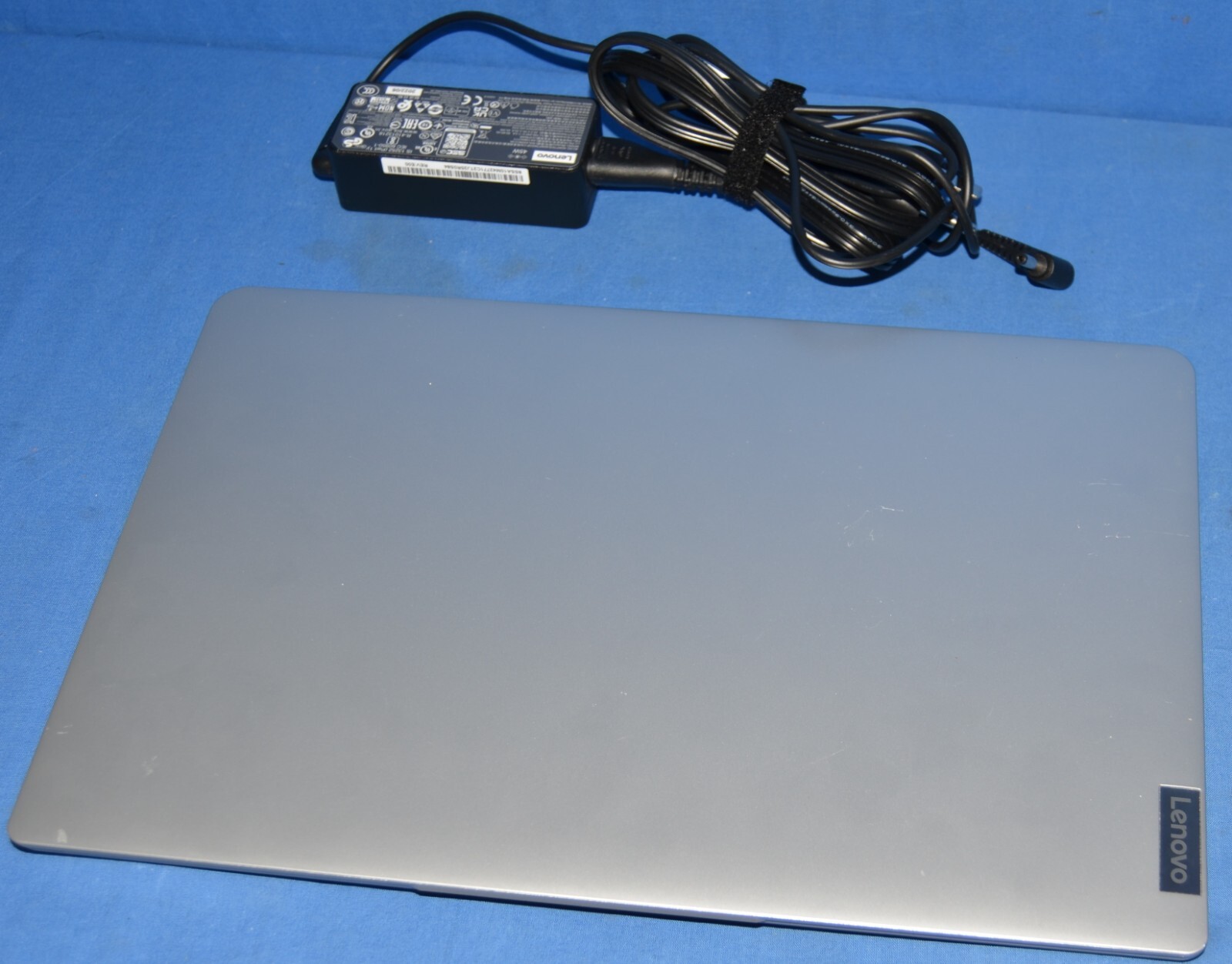 Lenovo IdeaPad 1 14IGL7 14″ Pentium Silver N5030 4GB Ram 128 GB eMMC