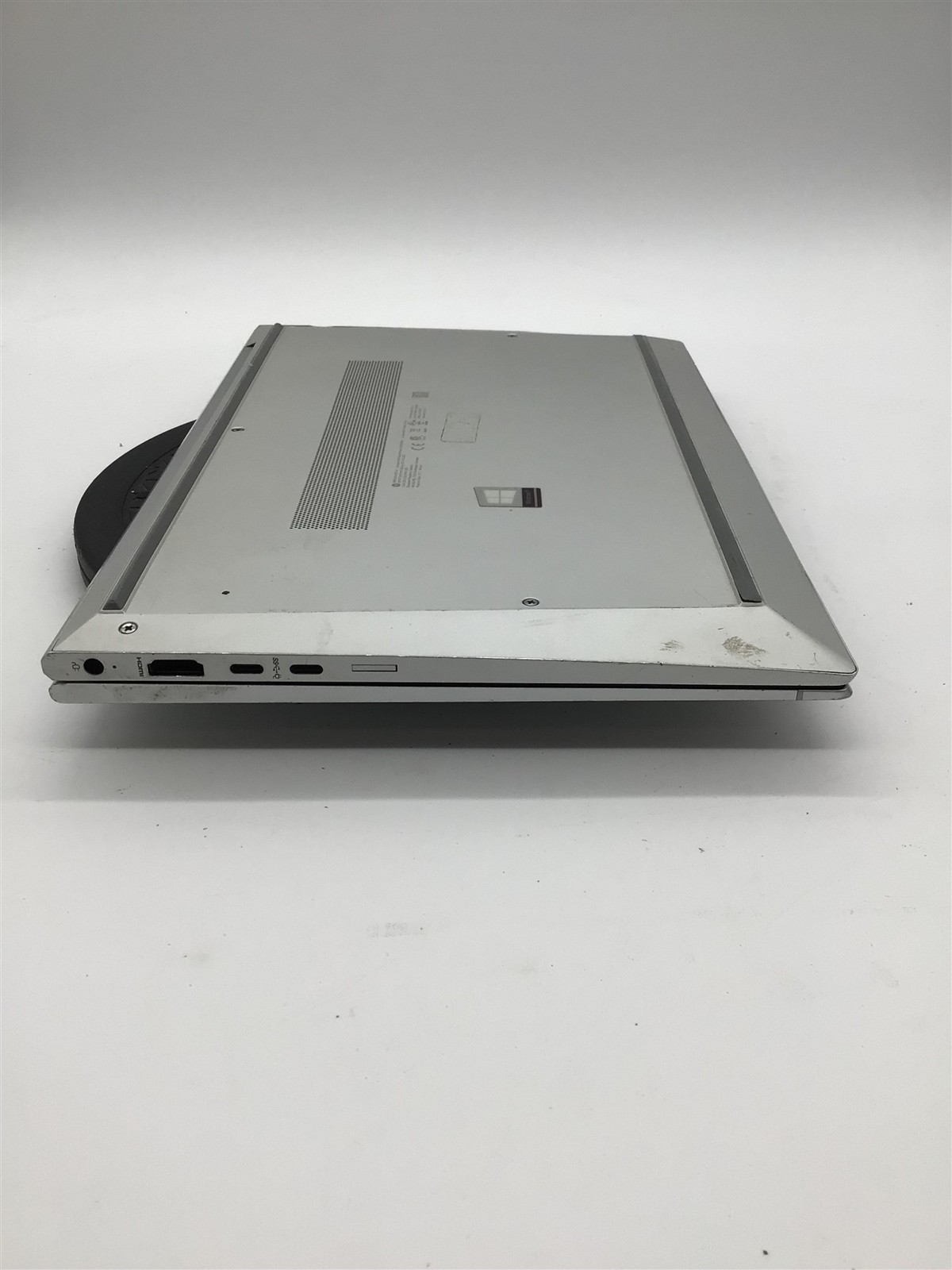 HP EliteBook 845 AMD Ryzen 5 PRO 4650U/8GB RAM/No SSD