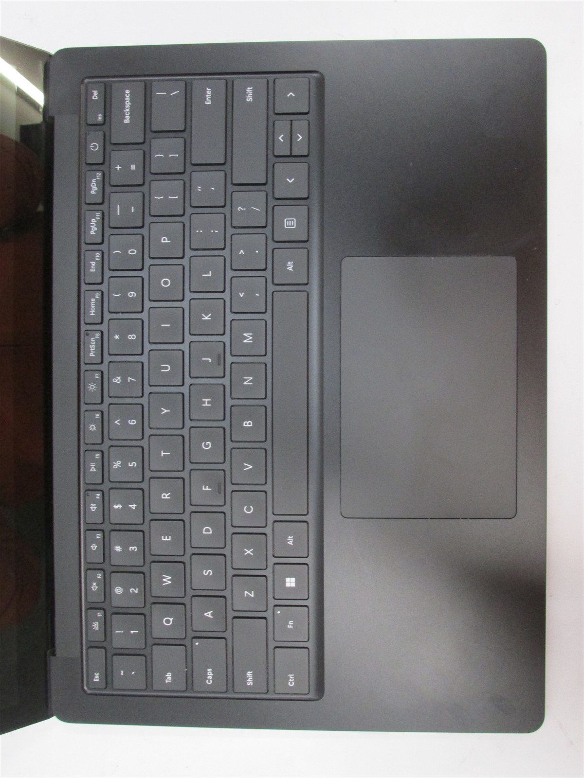 Microsoft Surface Laptop 5 1951 i7-1245U 2.7GHz 16GB RAM 256GB 13.5″ Win 11 Pro