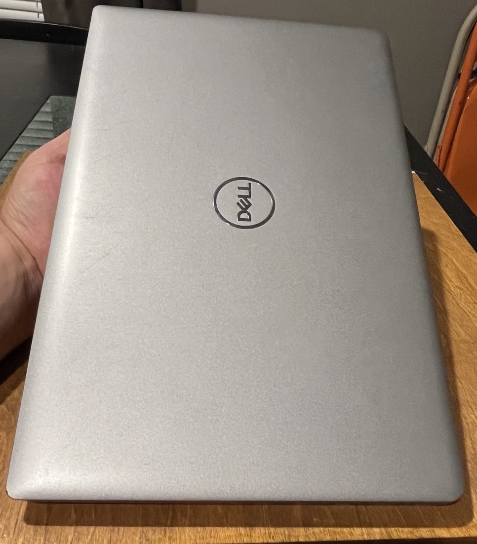 Dell Latitude 5540 15.6″ Touch i7-1355U 13th Gen 32GB 512GB NVMe Win 11 Pro-1Z