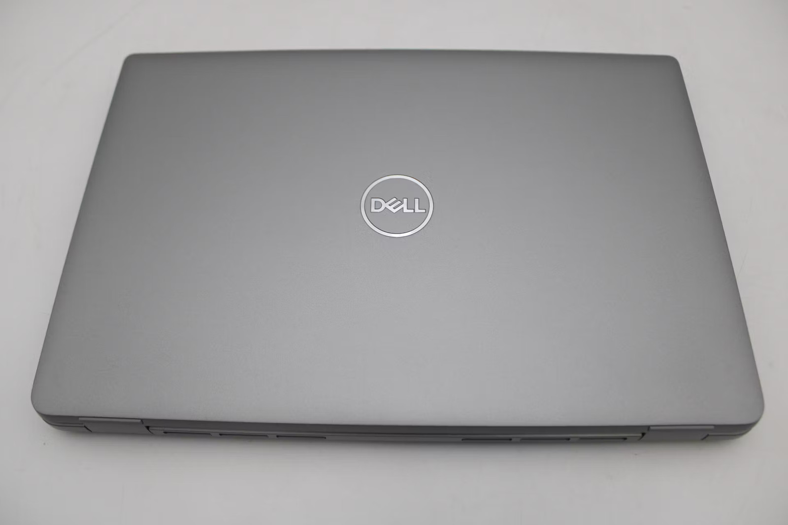 Dell Latitude 5450 Used 14″ Ultra 5 135U, 256GB NVMe, 16GB RAM