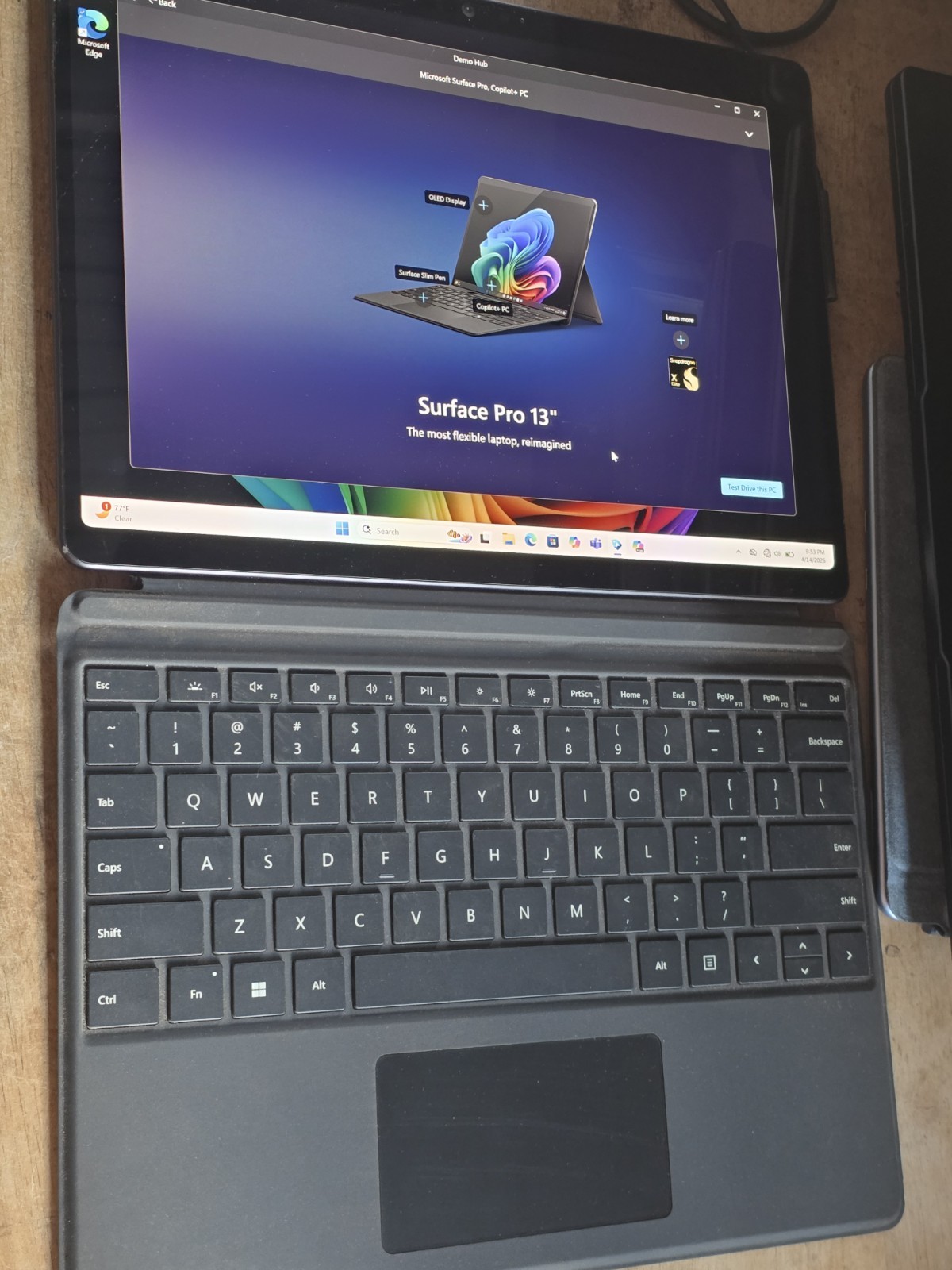 Microsoft Surface Pro 11th Edition 13″ Snapdragon X Elite 16GB 1TB SSD B