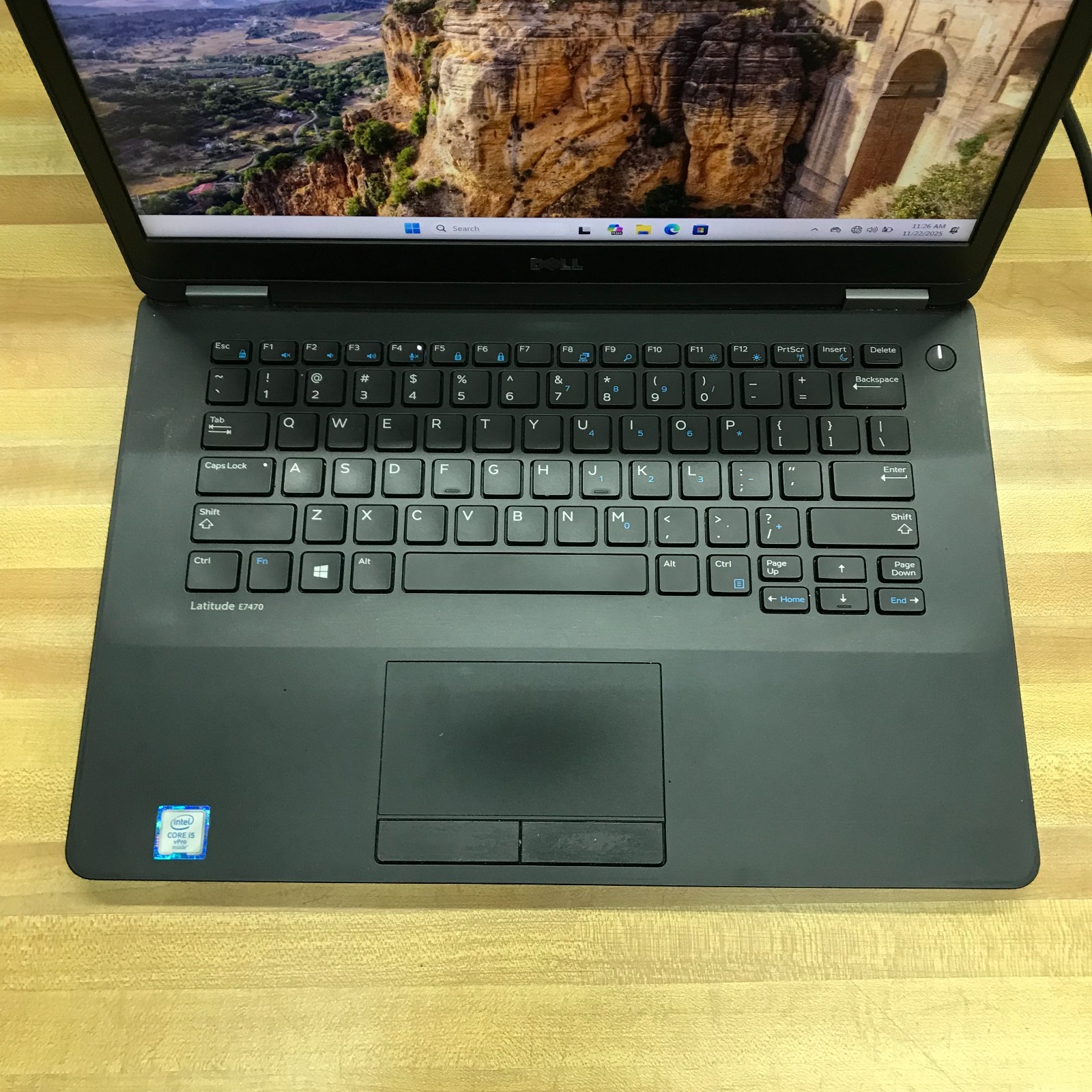 Dell Latitude E7470 14″ FHD Laptop i5-6300U 16GB RAM 128GB SSD (Windows 11 Pro)