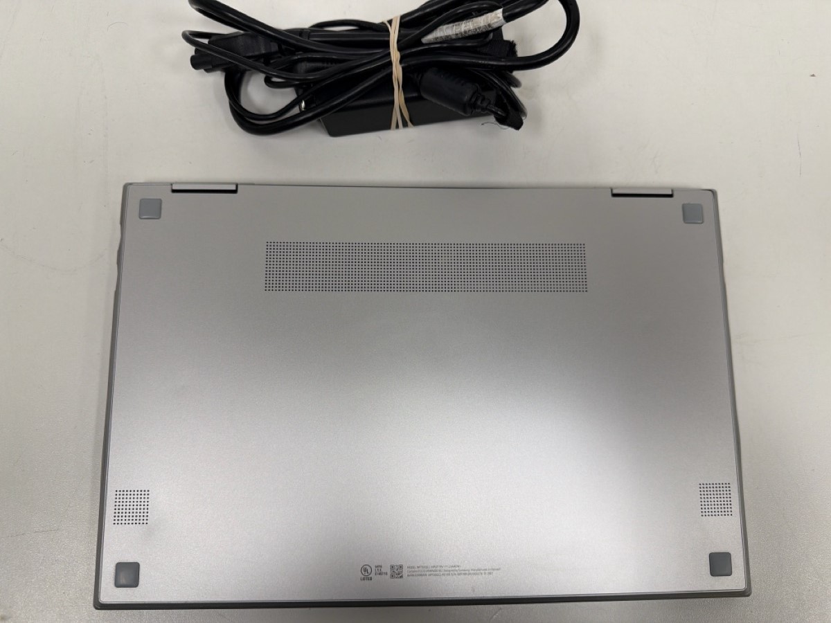 SAMSUNG NP730QCJ (P21026957)