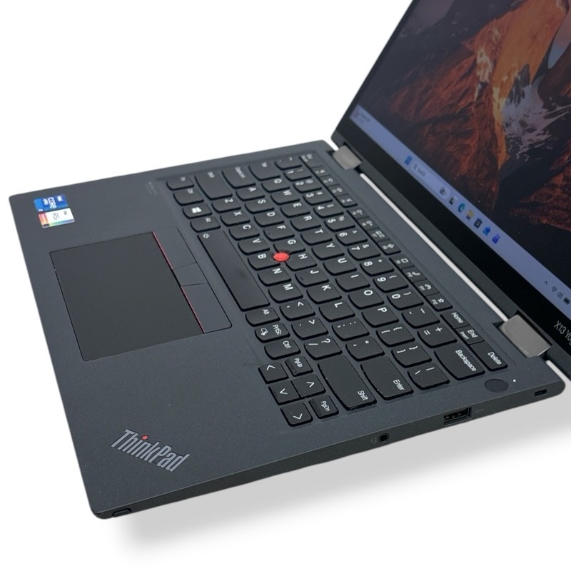 Lenovo ThinkPad X13 Gen 2 13.3″ Touch 2in1 i7-1185G7 16GB 512GB SSD W11P Laptop