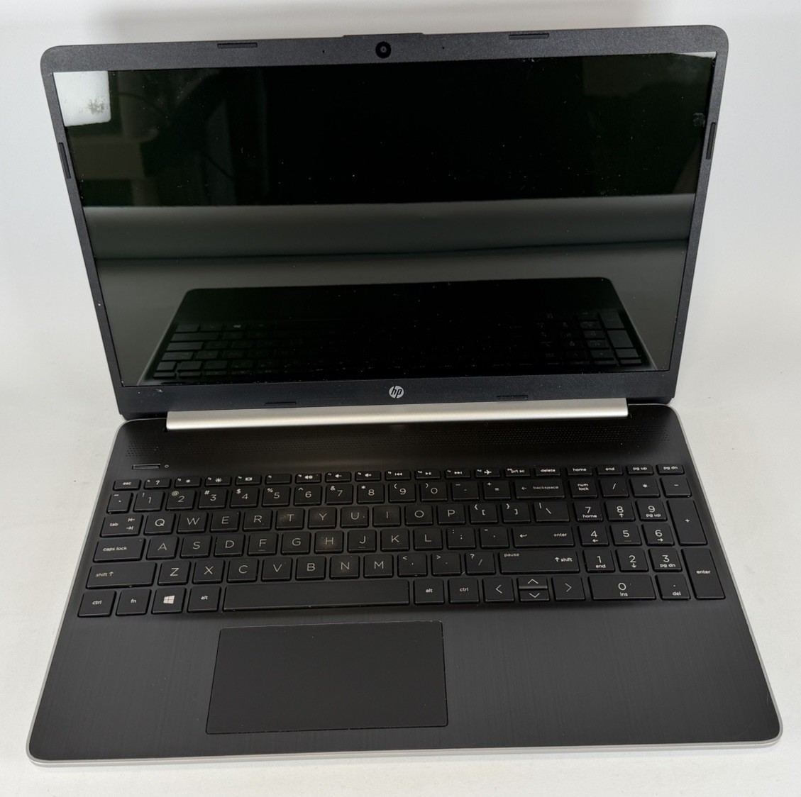 HP LAPTOP 15-DY1078NR INTEL CORE i7 1065G7 8GM RAM 256GB *TESTED & WORKING*