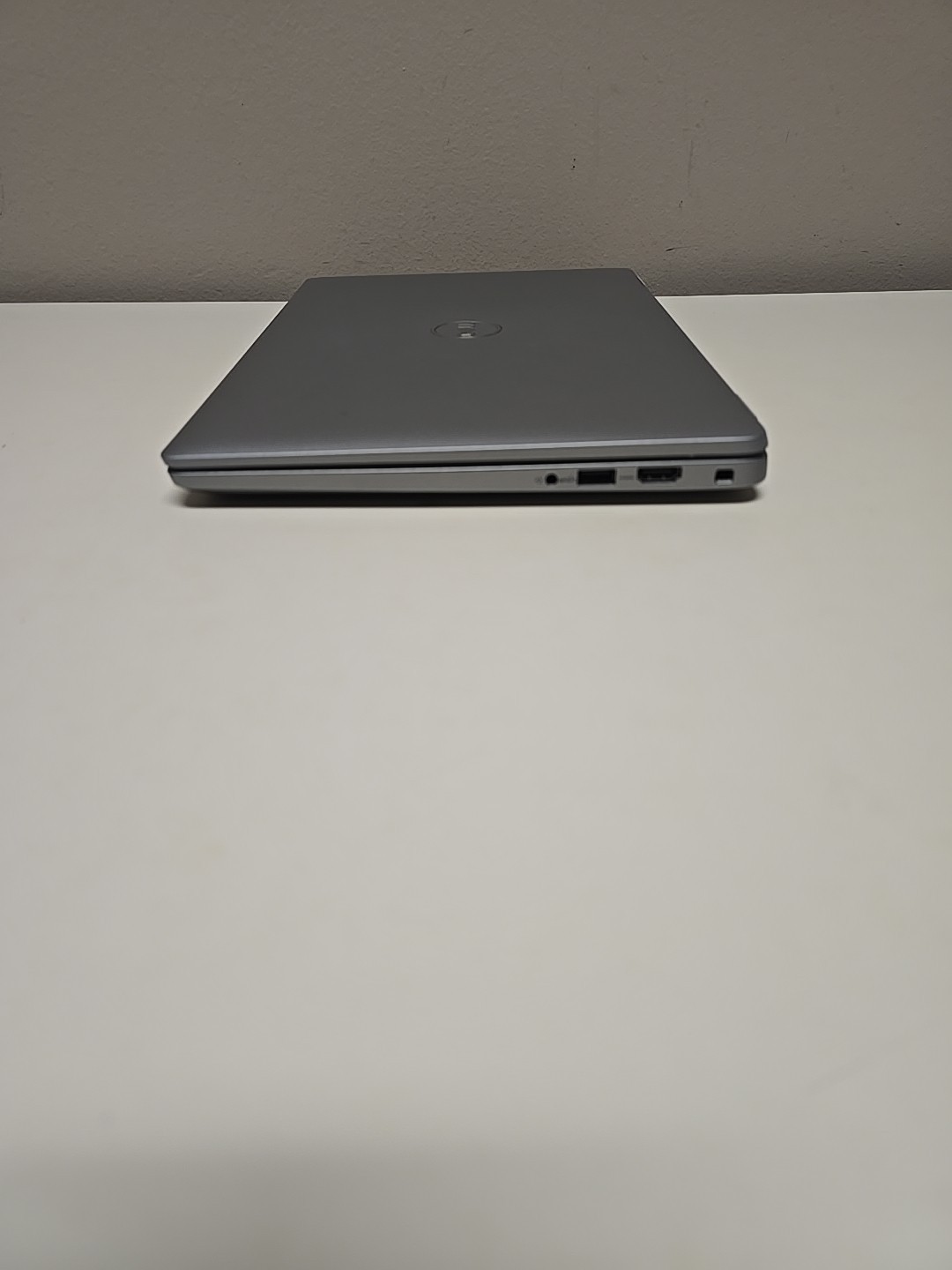 Dell Latitude 5450 Touchscreen | Ultra 7 165U 16GB RAM 512GB SSD | FHD Backlit