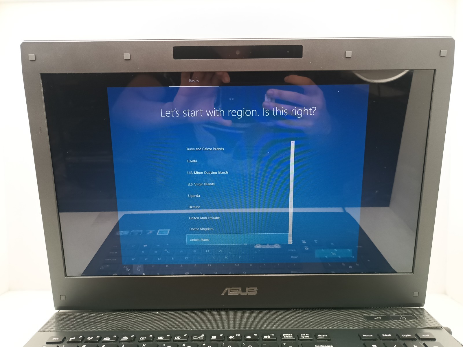 ASUS ROG G74SX 17.3″ Gaming Laptop i7-2670QM@ 2.20 GHz 24GB RAM 256 SSD #91