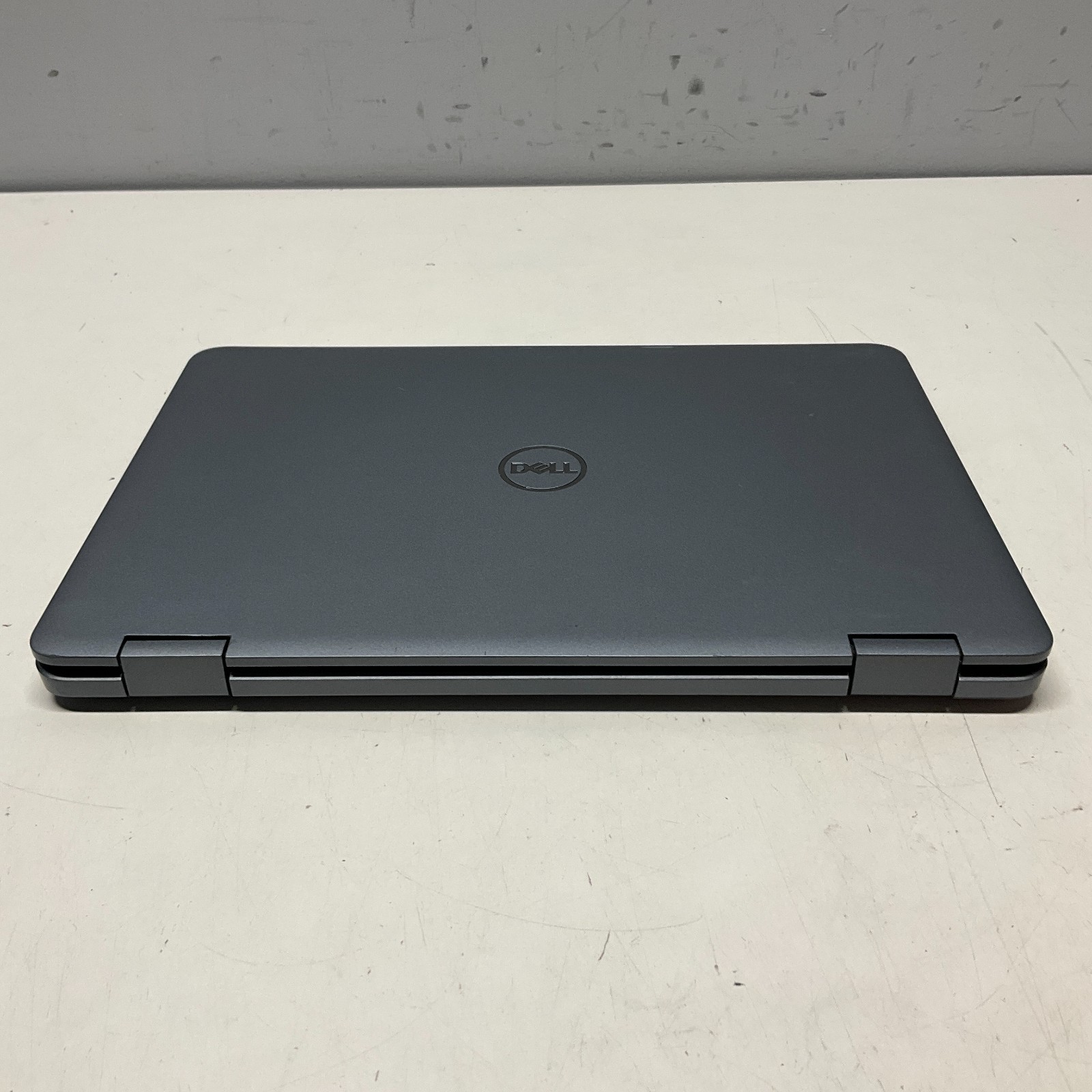 Dell Inspiron 3195 – 11.6″ Touch – AMD A9-9420e 4GB 128GB SSD NO OS Laptop