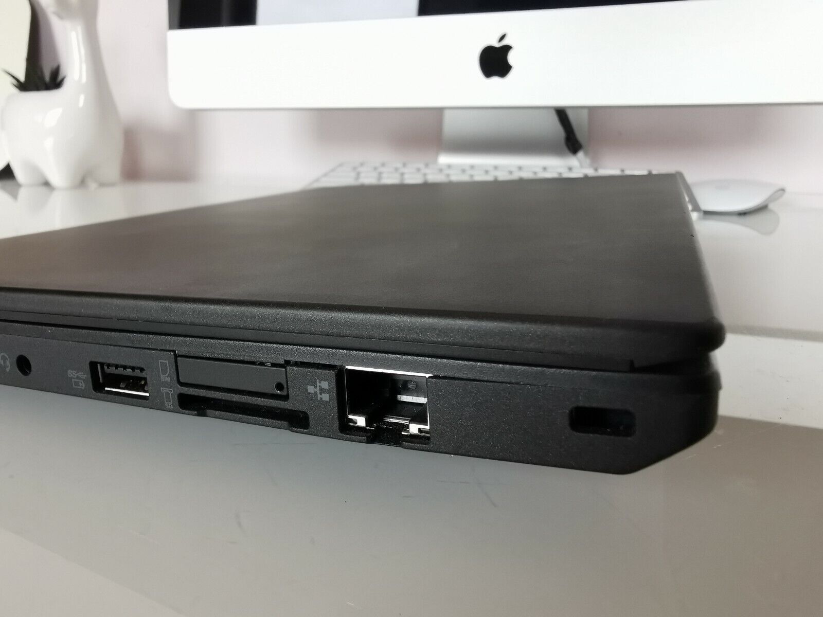 Laptop Lenovo ThinkPad X270 I5-6300U 2.40Ghz HD SSD Webcam USB-C Win10