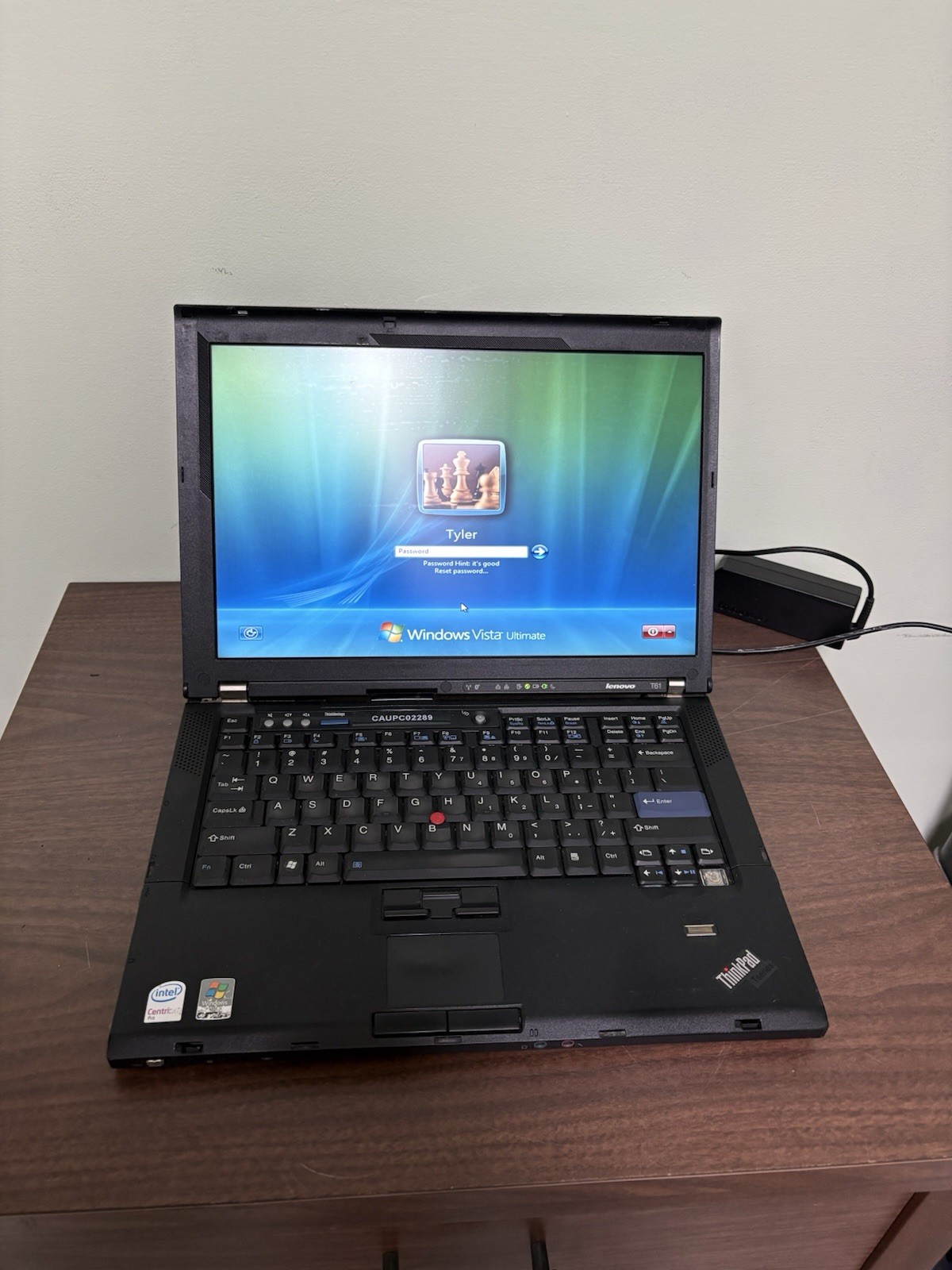 Lenovo Thinkpad T61 Powers On Untested