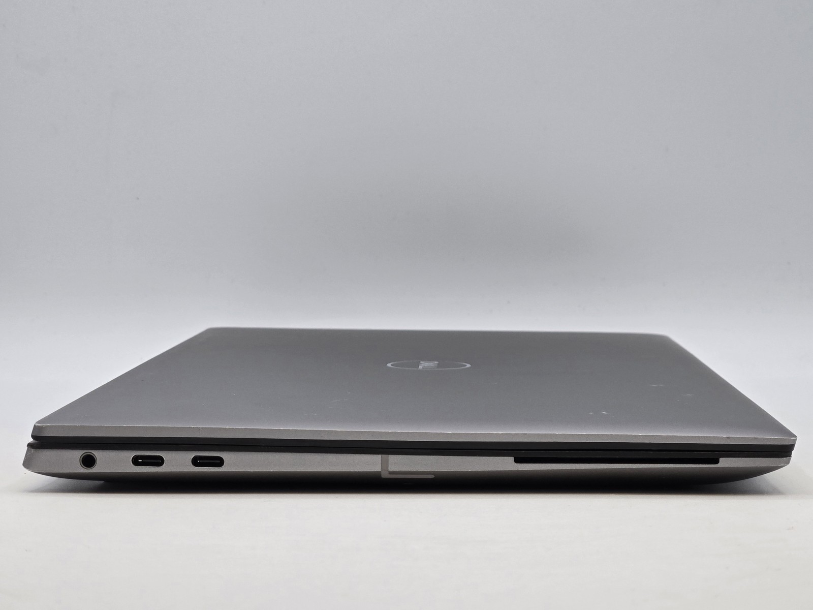 Dell Precision 5480 14″ Touch I7-13800H 1TB 32GB W11P RTX A1000 FPR Warranty