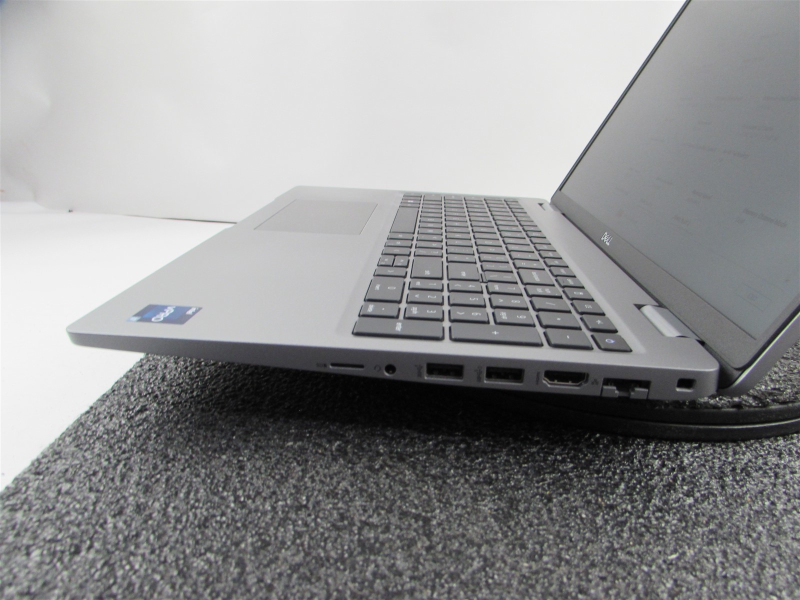 DELL PRECISION 3570 1920X1080 FHD CORE I7-1265U 512GB SSD 16GB RAM T550 NO O.S