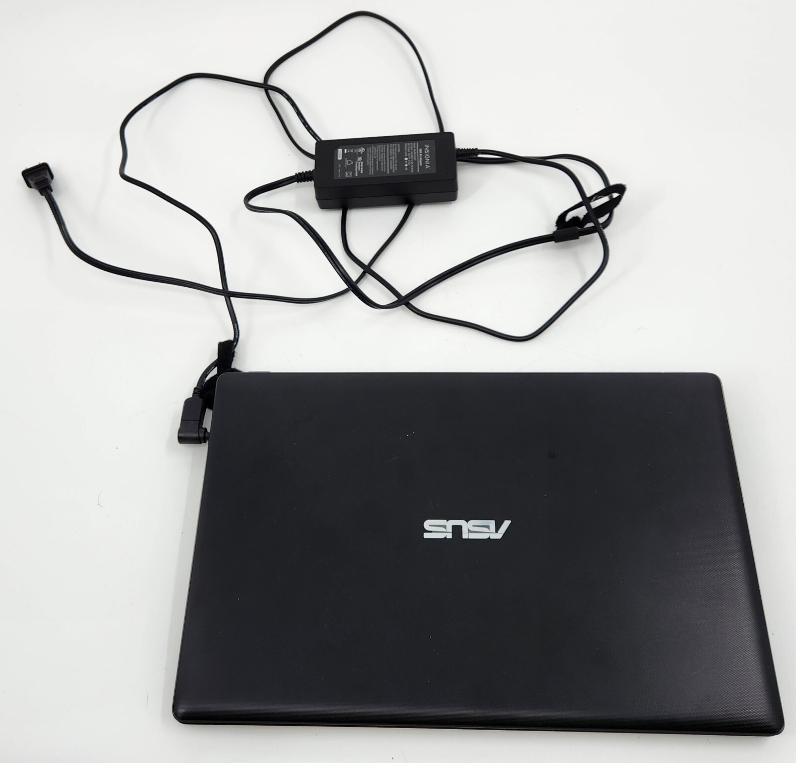 15.5″ Asus X551C Notebook PC – Intel Core i3-3217U 1.8 GHZ Ram 4GB Windows 8.1
