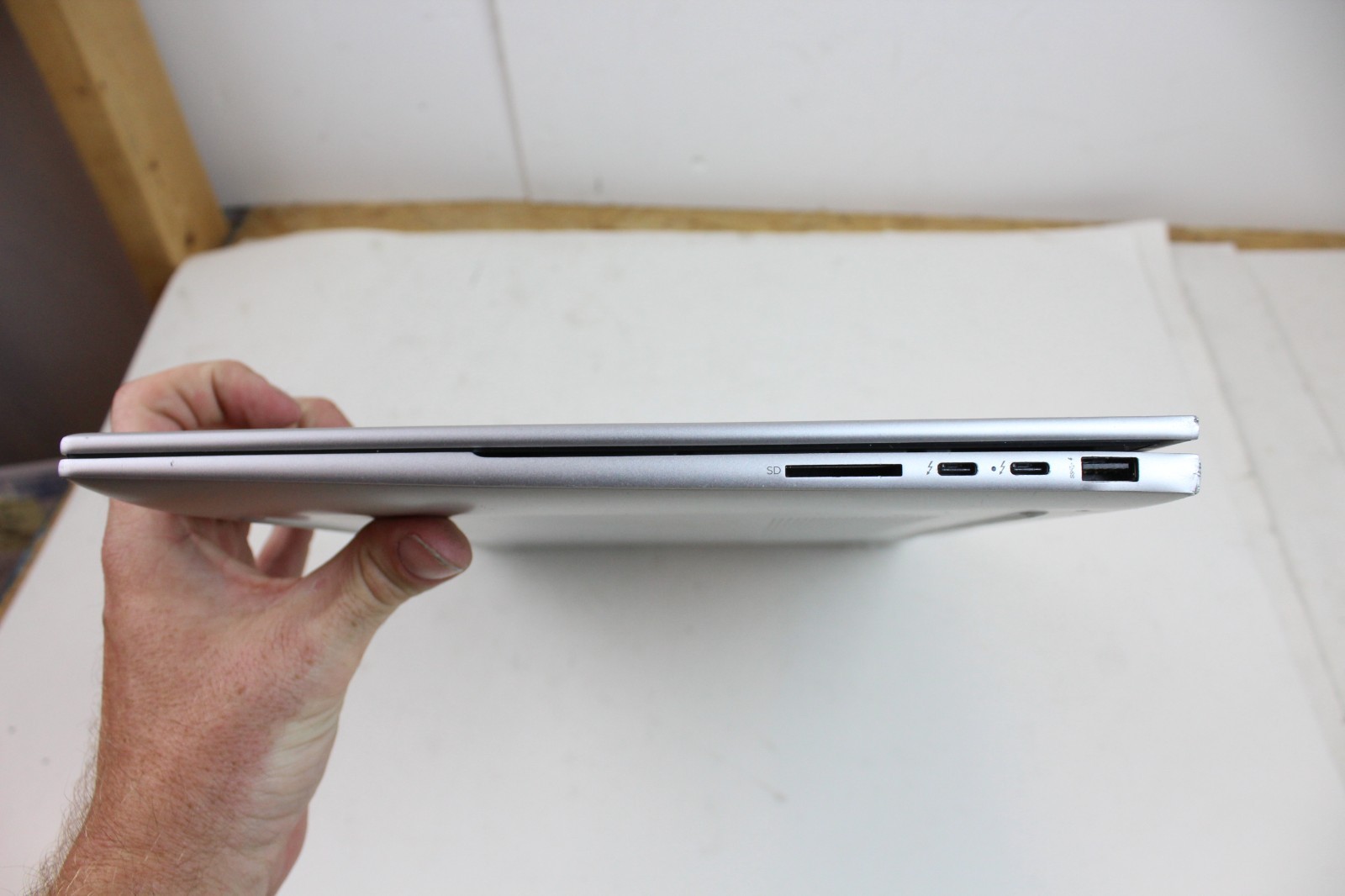 AS IS PARTS HP Envy 17-CR0013DX 17.3″ i7-1260P 8GB RAM NO HDD