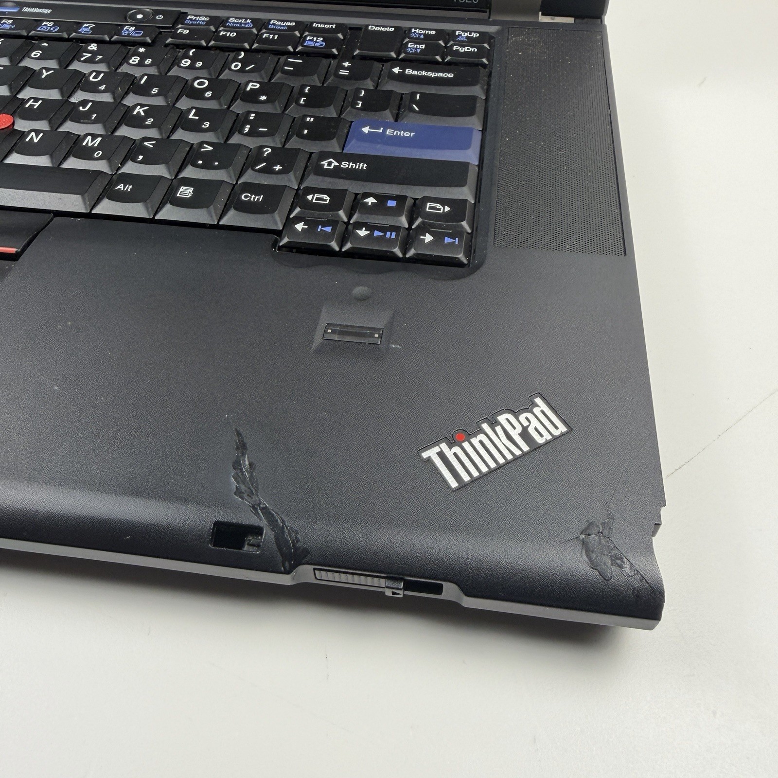 Lenovo ThinkPad T520 Intel i7-2640M 8GB No HDD No OS No Battery/Charger|ELP104