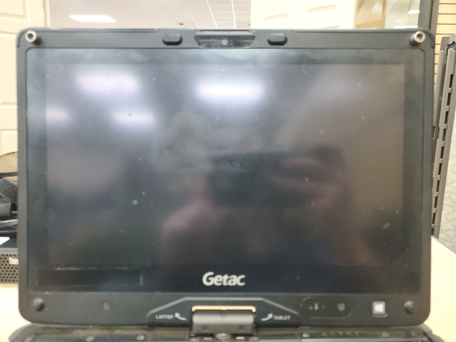 GETAC V110 Laptop Tablet Touch Screen i5-4300U 1.90GHz 8gB No HDD 10346hrs