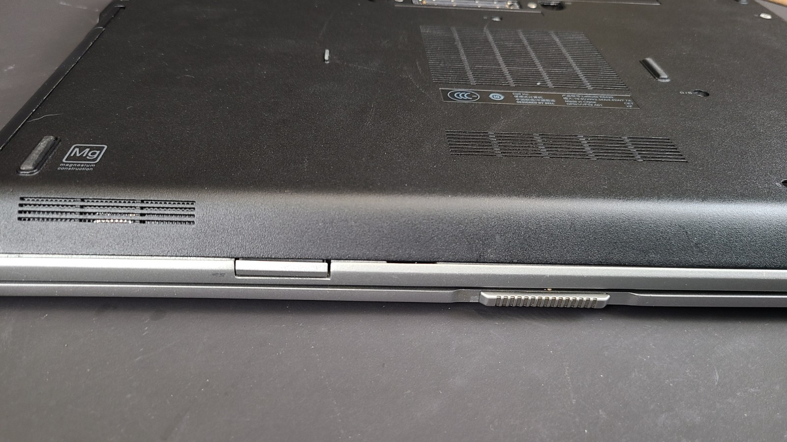Dell Latitude E6420 i5 8GB RAM 500GB HDD Win 10 Pro PARTS Sticky Deck