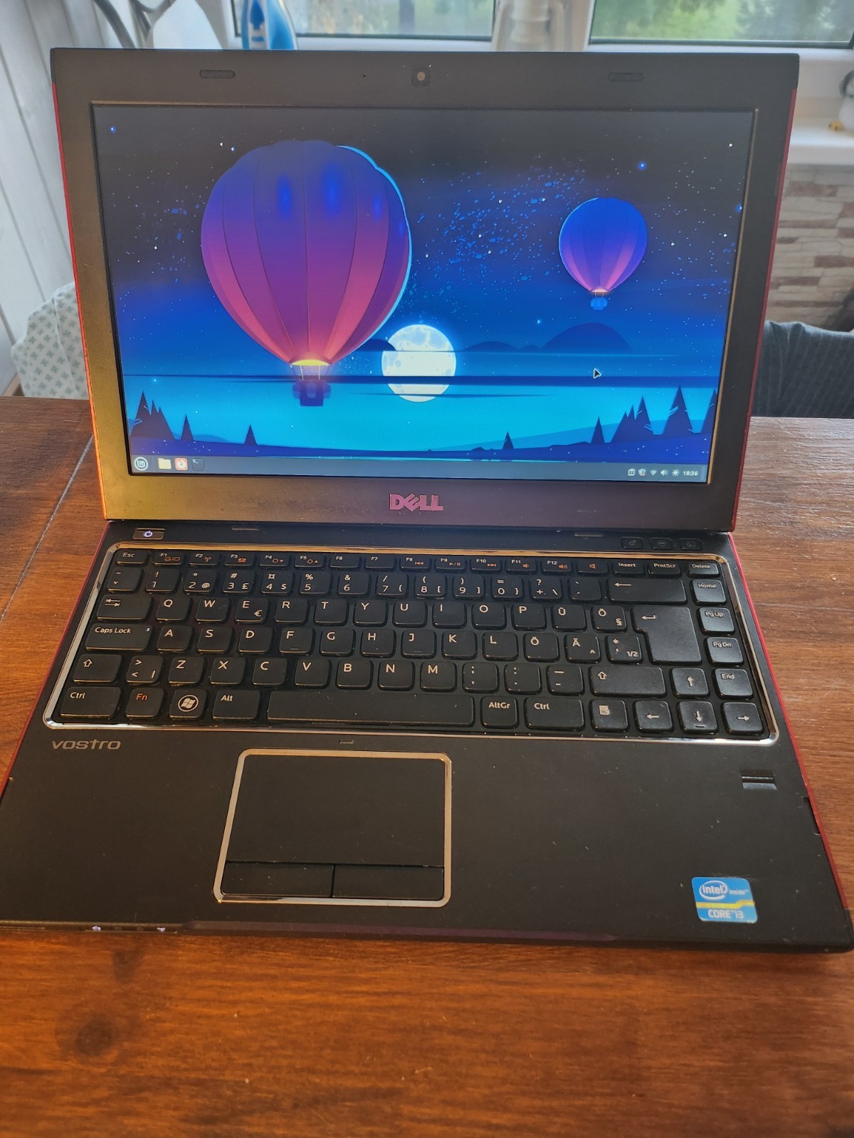 Dell Vostro V131 / Intel i3-2330M / 4GB RAM / 128GB SSD