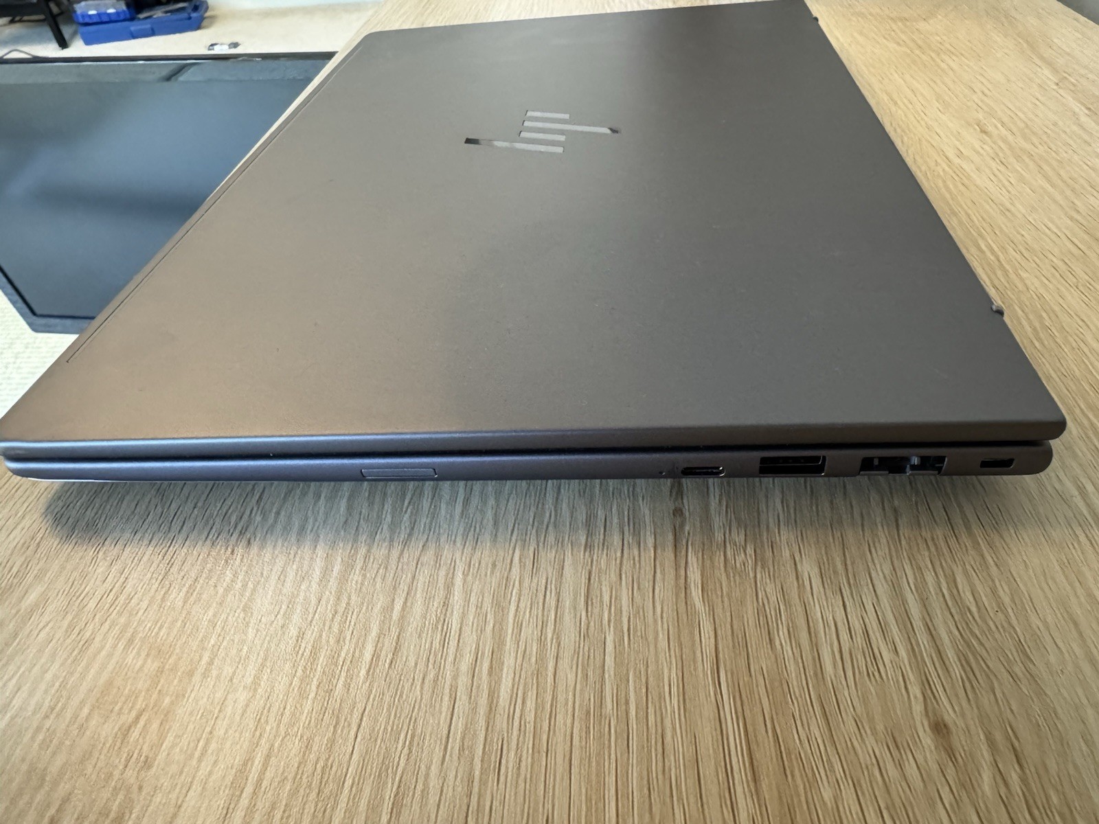 HP ZBook 8 G1i 14” Mobile Workstation Ultra 5 235U 16GB DDR5 512GB SSD
