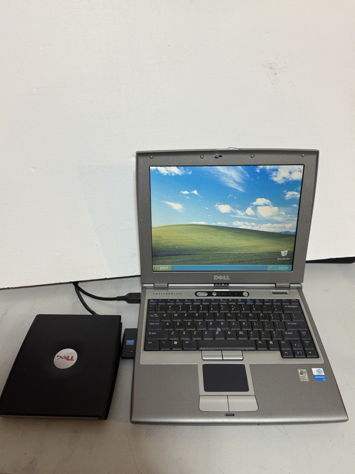 DELL LATITUDE D400 12.1″ Laptop INTEL PENTIUM 1.4GHz 2Gb 60Gb HDD WinXP PRO SP3
