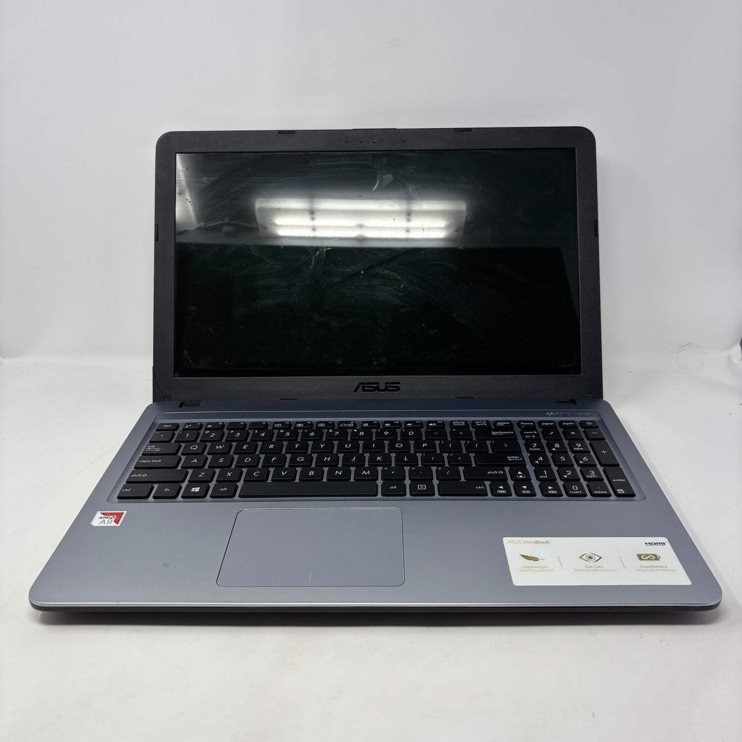 Broken Asus Vivobook 15 X540BA 15.6″ A9-9400 3.0GHz 8GB RAM 1TB HDD Bad Bat
