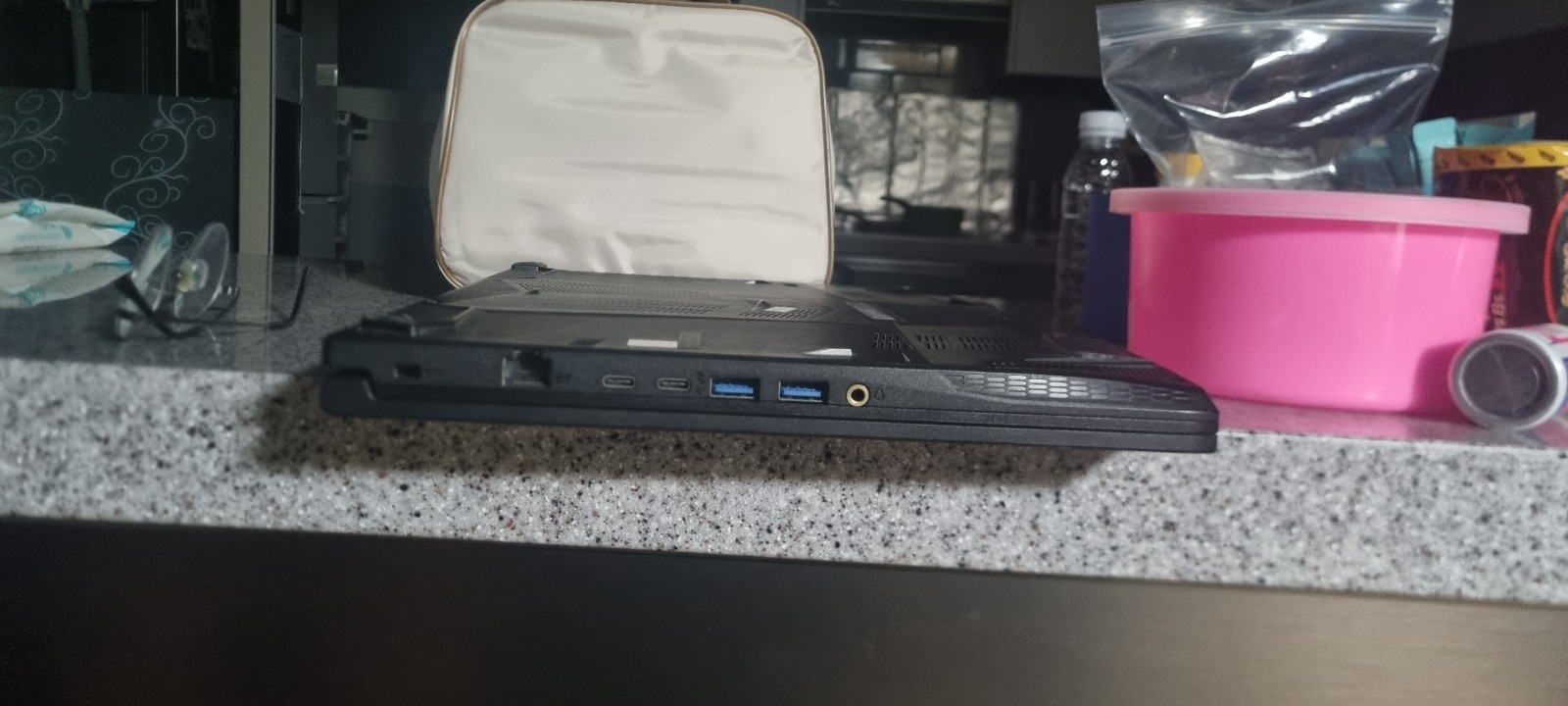 MSI GF65 Thin 9SEXR i7-9750H RTX 2060 Gaming Laptop – Works Plugged In, Battery