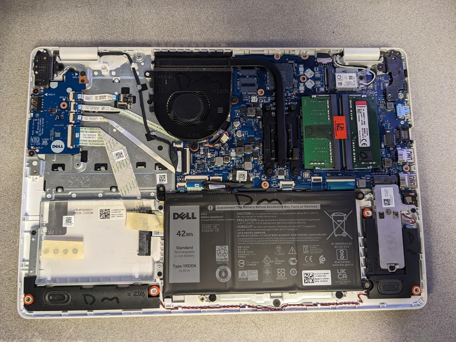 DELL INSPIRON 3505 RYZEN 3 3250U @ 2.60GHz, 16GB RAM, NO HDD/OS – (FOR PARTS)