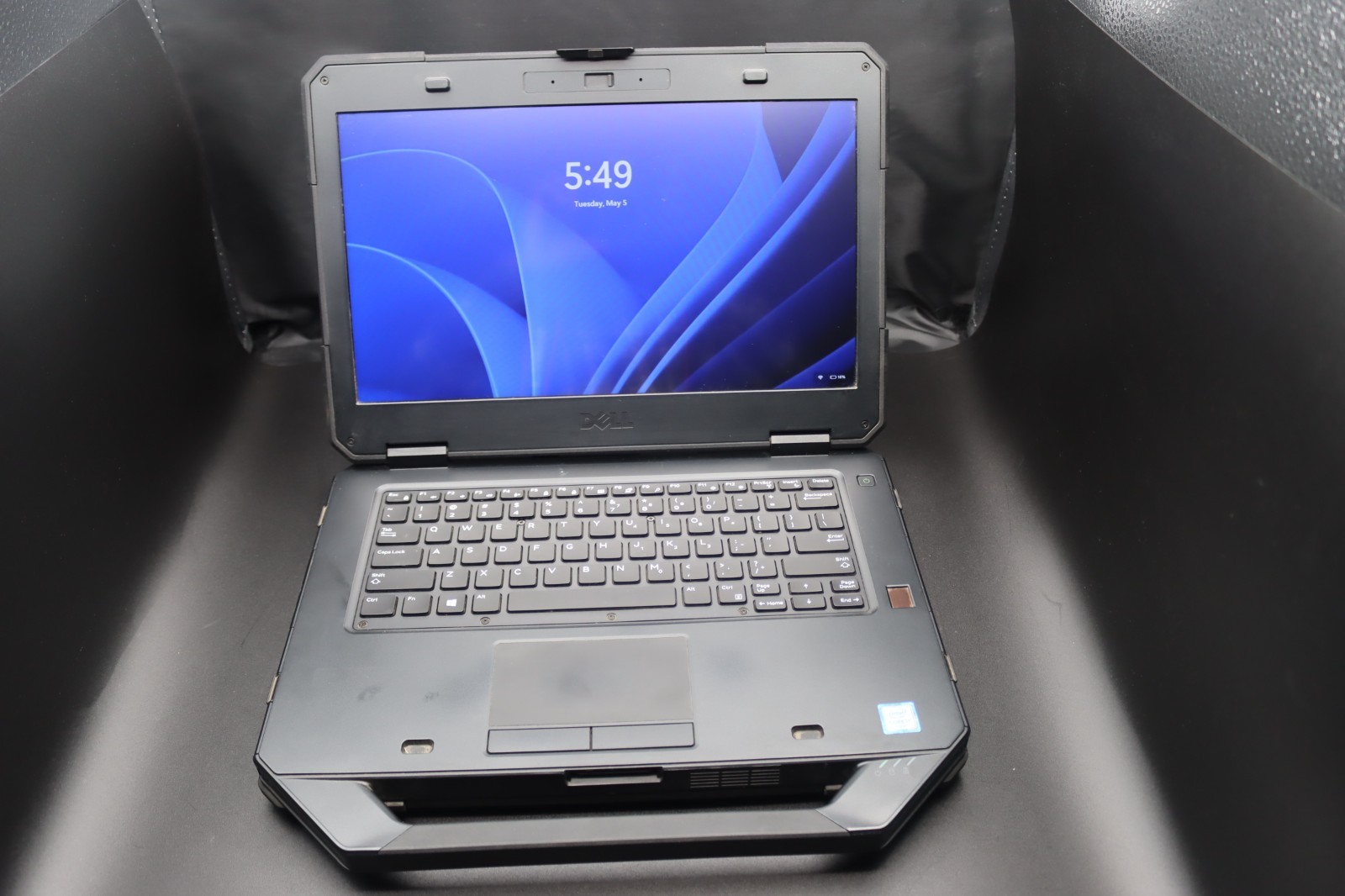 Dell Rugged 5414 (16GB Ram, Intel Core i7 6th Gen, 128GB) Radeon Graphics