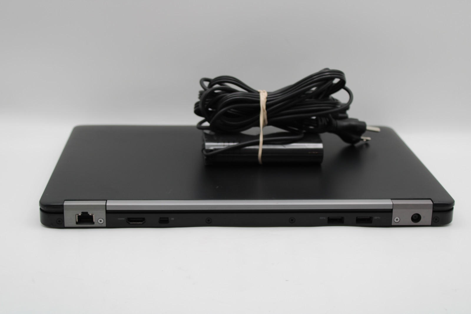 Dell Latitude E7470 _ i7-6600U @ 2.6 _ 8GB RAM _ 256GB SSD _ No OS / BATTERY