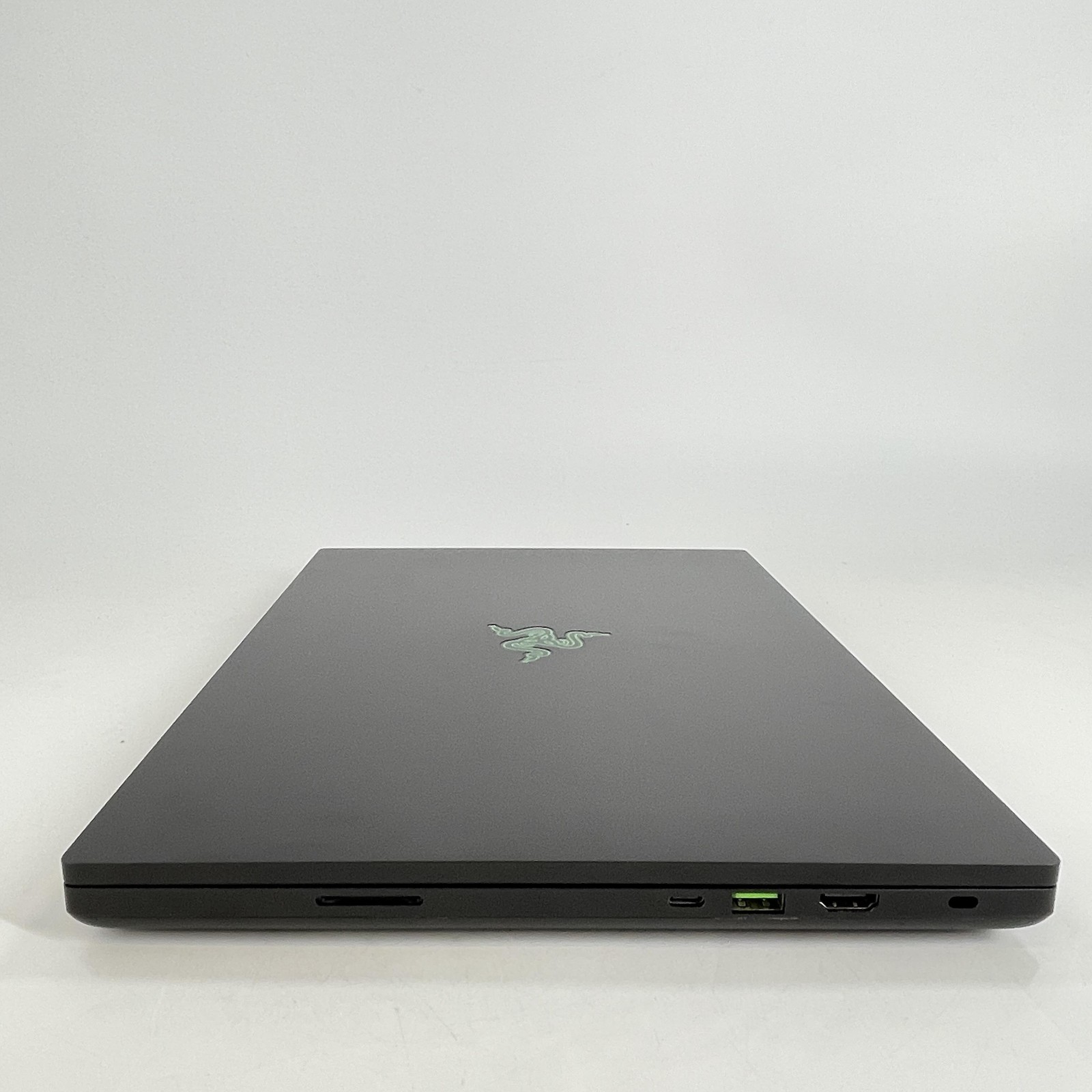 Razer Blade 16 120Hz UHD+ i9-13950HX 64GB 4TB/1TB RTX 4090 – VAPOR CHAMBER ISSUE