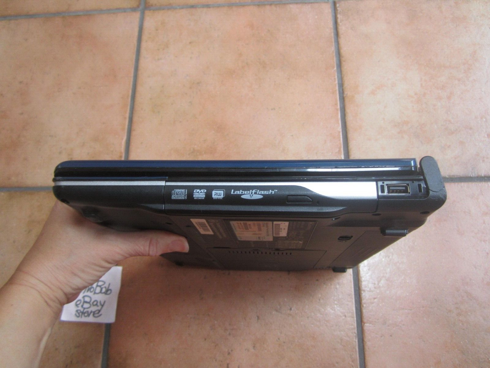 FOR PARTS – BLUE GATEWAY T-6836 W350I T-SERIES Laptop 2GBRAM NoHD BOOTS TO BIOS