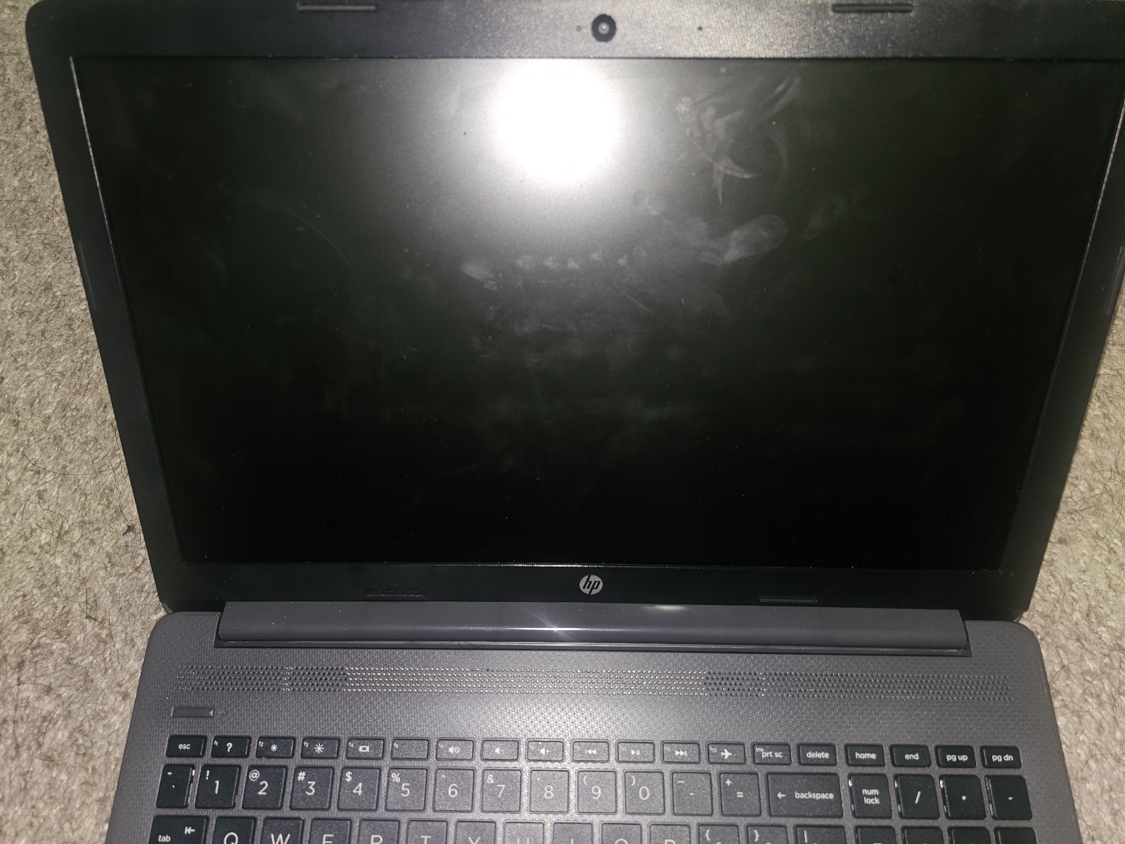 HP 250 G7 15.6″ Intel Core i5-1035G1 1.00GHz 8GB 256GB SSD Win11 No Adapter
