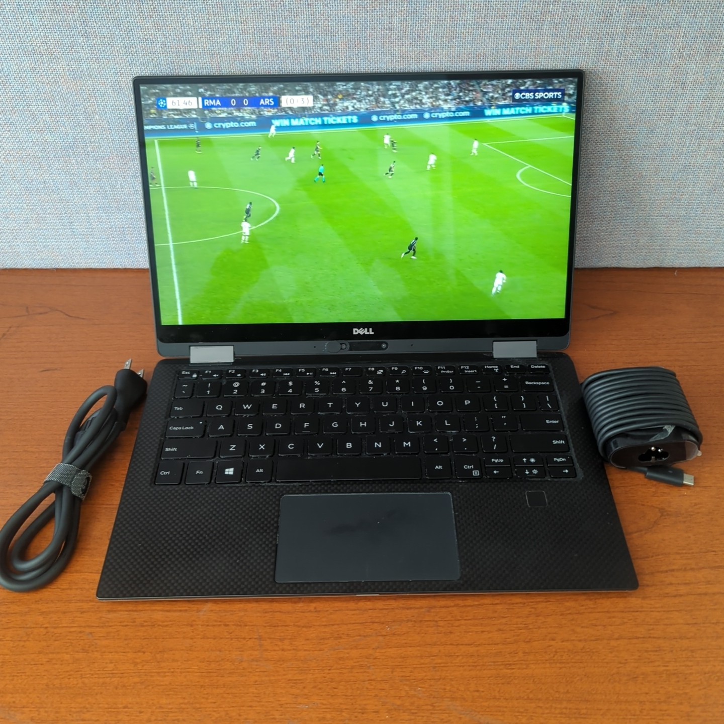 Dell XPS 13 9365 i5-7Y54 256GB NVMe 13″ Touch 2 in 1 8GB RAM Business Laptop