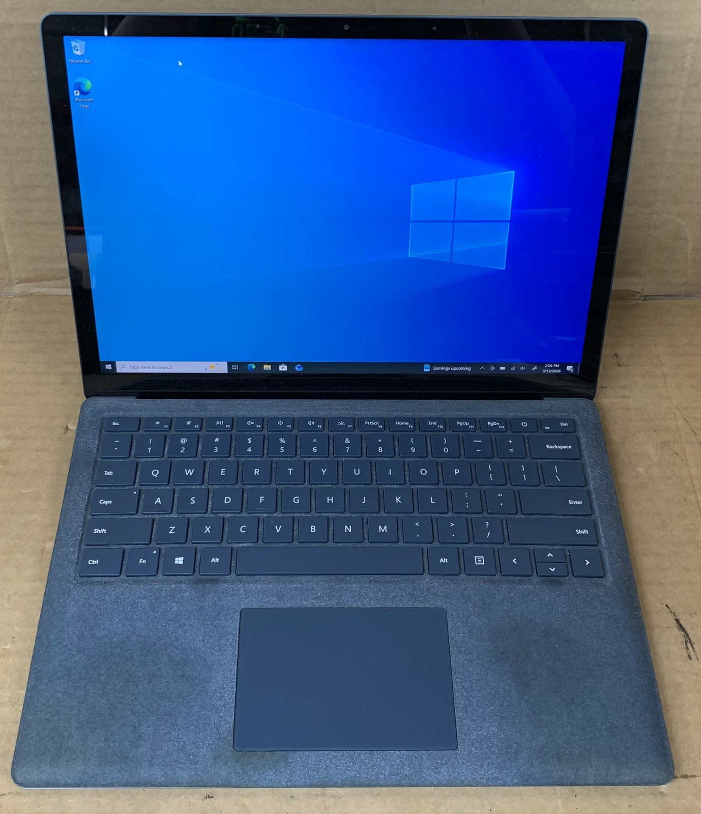 Microsoft Surface Laptop 1769 Intel Core i5-7300U 8GB DDR4 RAM 256GB SSD Win 10P