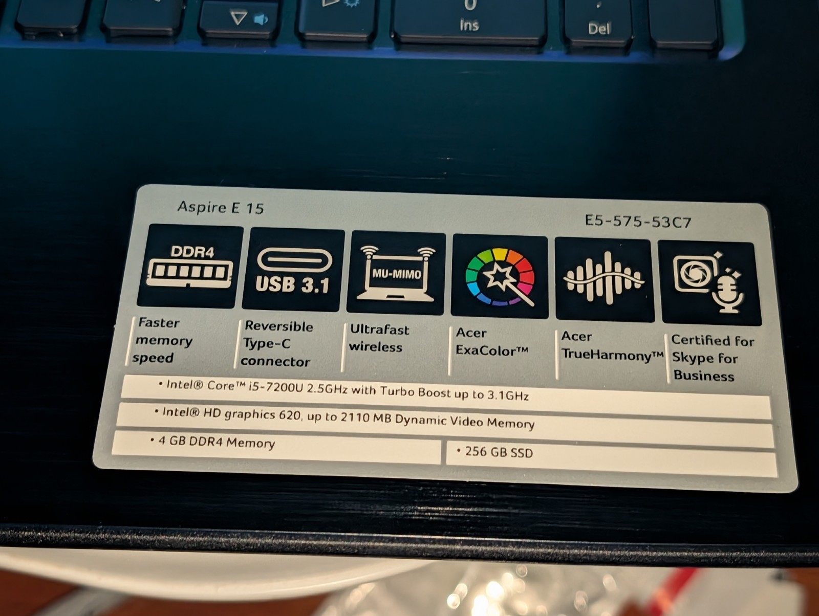 Acer Aspire E 15 E5-575-53C7 15.6″ Laptop – 256GB, Intel i5 7th Gen 4GB RAM READ
