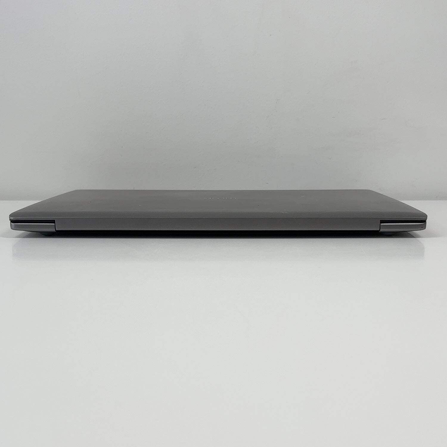 Broken LG Gram 17Z90N 17″ i7-1065G7 1.3GHz 16GB RAM 512GB SSD LCD Bright Spot