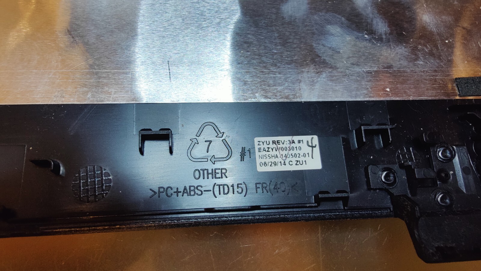 ACER 17 17,3 ” E5-721 E5-771 E5-731 ES1-711 SCOCCA DISPLAY COVER LCD EAZYW003010