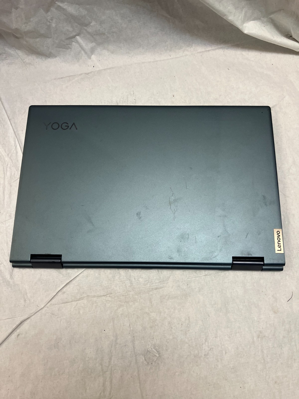 Lenovo Yoga 7-15ITL5 15.6″ i5 11th gen, NO mem, No HD, FOR PARTS.