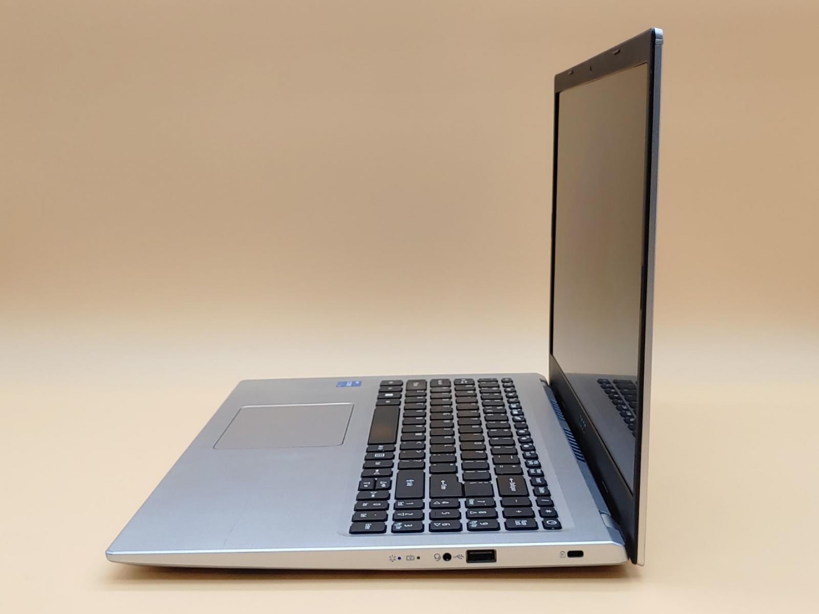 Acer Aspire A515-56 15.6″ Intel i3-1115G4✔20GB✔1TB NVMe✔Win11✔ *NO A/C* *READ*