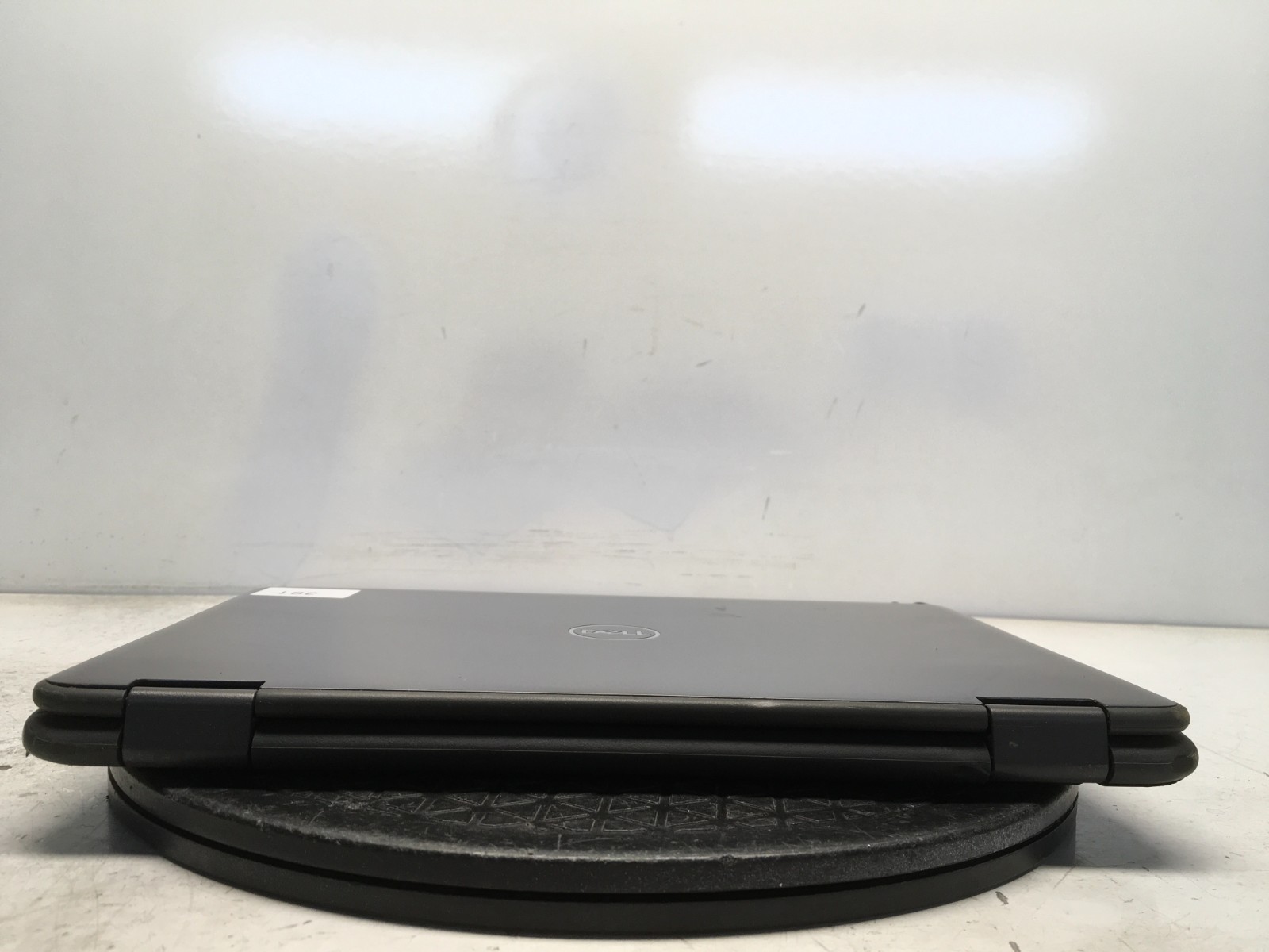 Dell Latitude 3190 2-In-1 Intel Celeron N4100 1.1GHz 4 GB NO HD BIOS locked